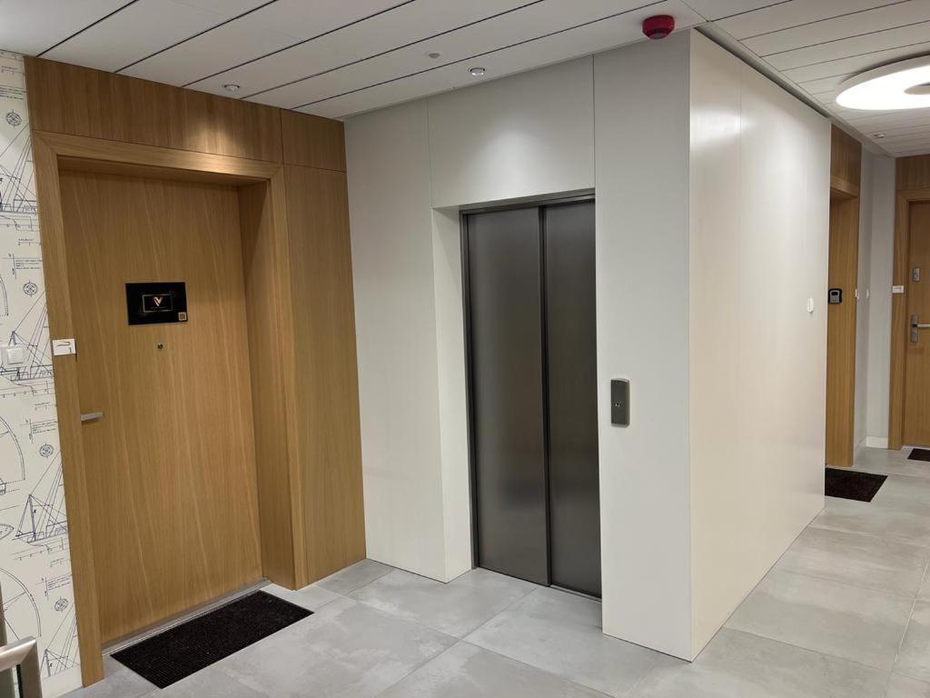 Modern Vero Apartments Yacht Park グディニャ エクステリア 写真