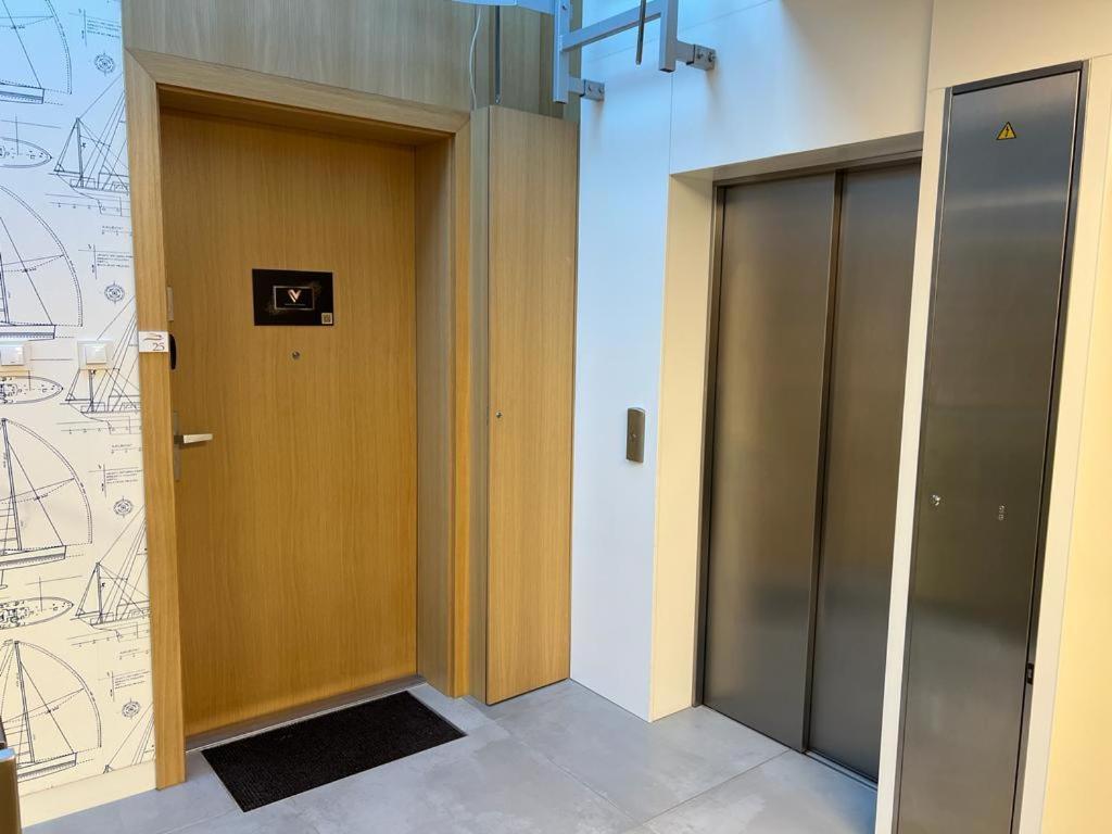 Modern Vero Apartments Yacht Park グディニャ エクステリア 写真