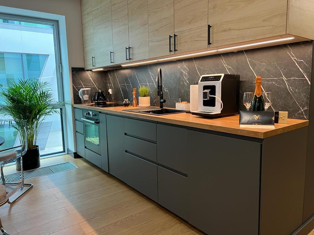 Modern Vero Apartments Yacht Park グディニャ エクステリア 写真